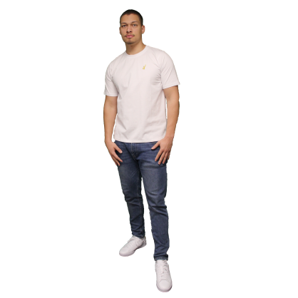 Brave Art Empire T-Shirt White – BATSEMP | Elegance and Premium Comfort