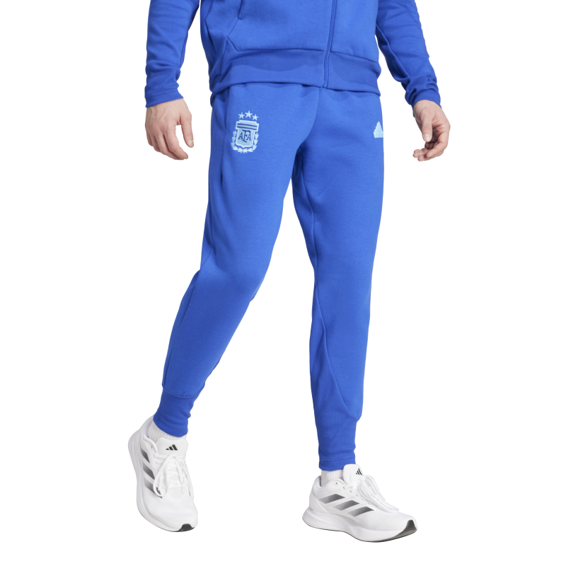 Adidas FZHD Argentina – Pantaloni da Viaggio Ufficiali con Stemma Ricamato - IU2152