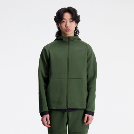 New Balance R.W Tech Fleecejacke mit Kapuze – MJ21178