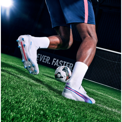 Chaussures KING ULTIMATE FG/AG Puma – K-BETTER™, NanoGrip, Contrôle et Vitesse