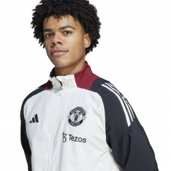 Manchester United Präsentationsjacke von Adidas – JE9748