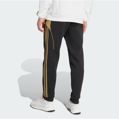 LAFC Travel Pants – adidas – Retro Style & Everyday Comfort