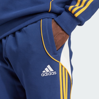 LA Galaxy Travel Pants – adidas – Retro Look & Everyday Comfort