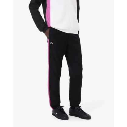 Lacoste Men’s Green Tracksuit – Sporty Elegance & Freedom of Movement