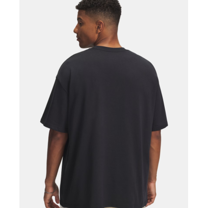 T-shirt UA Heavyweight logo U – Confort durable & style moderne