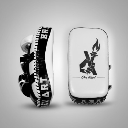 Pao de Boxe Cross Brave Art Blanc & Noir – Polyuréthane Premium