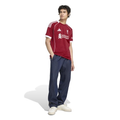 Liverpool FC 25/26 Home Jersey – Slim Fit, AEROREADY, Woven Crest