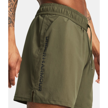 UA Tech™ Woven Shorts Men 21 cm 1383356 | Lightweight & Quick-Drying