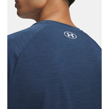 UA Tech™ Textured Men 1382796 | Lightweight, Fast-Drying & 90% Recycled