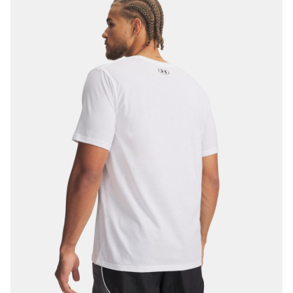 UA Camo Chest Stripe Men’s T-Shirt | Soft Cotton Comfort