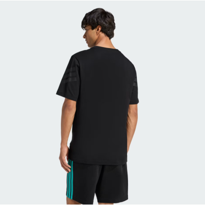 Mercedes-AMG Petronas F1 Night Tee adidas T-Shirt – Regular Fit